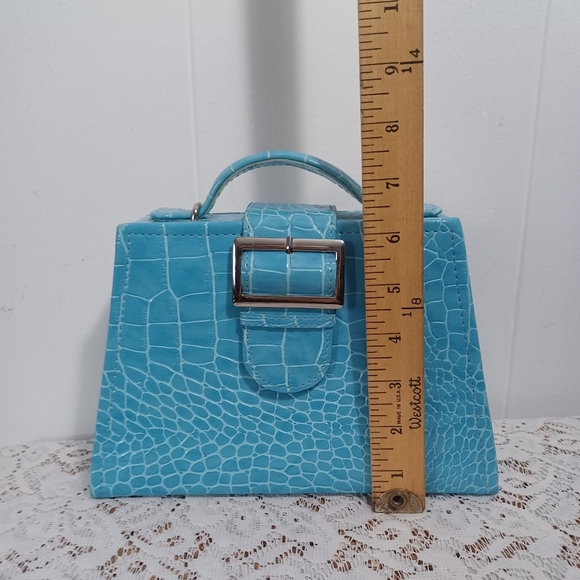 Y2K Mini Box Purse - Picture 3 of 10